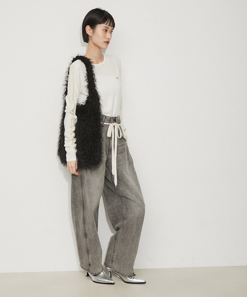 ADAM ET ROPE'（アダムエロペ）の「【サステナブル】フリンジファーワンハンドルバッグ（ハンドバッグ・レディース・ミント/ベージュ/ブラック・FREE）」の4枚目の写真