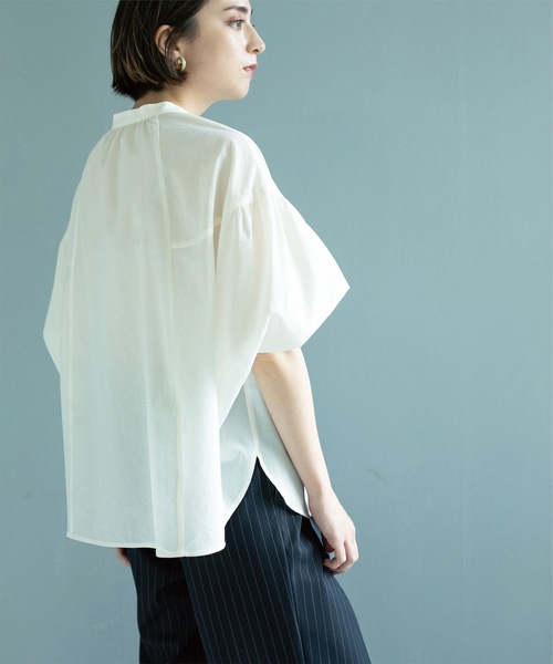 OPAQUE.CLIP（オペークドットクリップ）の「◆スキッパードルマンブラウス【洗濯機洗い可】（シャツ/ブラウス・レディース・ホワイト/ブラック/グリーン系・40/38/42）」の6枚目の写真