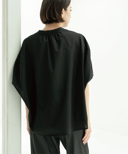 OPAQUE.CLIP（オペークドットクリップ）の「◆スキッパードルマンブラウス【洗濯機洗い可】（シャツ/ブラウス・レディース・ホワイト/ブラック/グリーン系・40/38/42）」の16枚目の写真