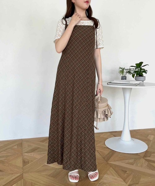 one after another NICE CLAUP（ワンアフターアナザーナイスクラップ）の「裾ドロストキャミワンピース【S/Mサイズ展開】（ワンピース・レディース・ブラック/ホワイト系その他/ピンク/ブラウン系その他・SMALL/MEDIUM）」の3枚目の写真