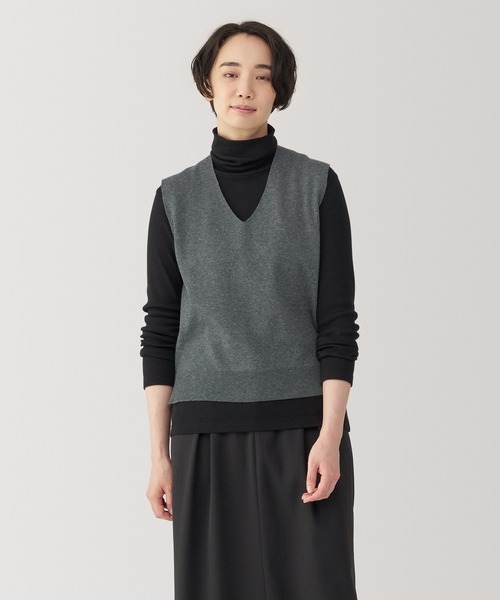 無印良品（ムジルシリョウヒン）の「婦人　洗えるミラノリブ編みベスト（ベスト・レディース・ダークグレー/ブラック/サックスブルー/ブラウン系・S/M/L/XL）」の3枚目の写真