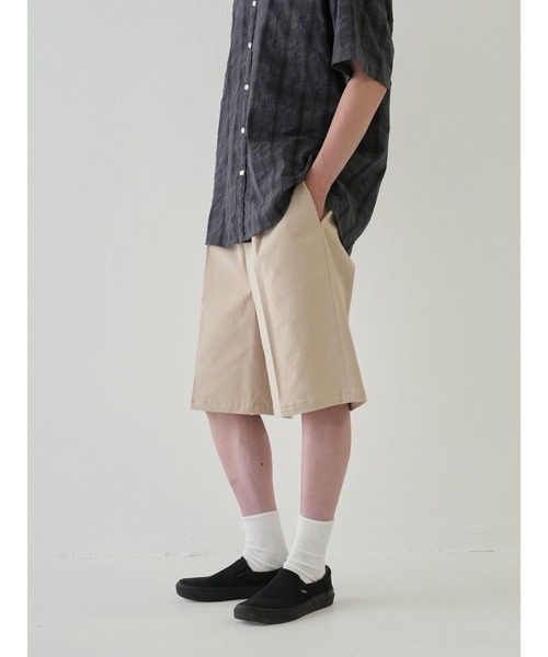 Bargiee（バージー）の「ワンタック ハーフパンツ（チノパンツ・メンズ・ホワイト/ブラック/ライトベージュ・LARGE/MEDIUM）」の12枚目の写真