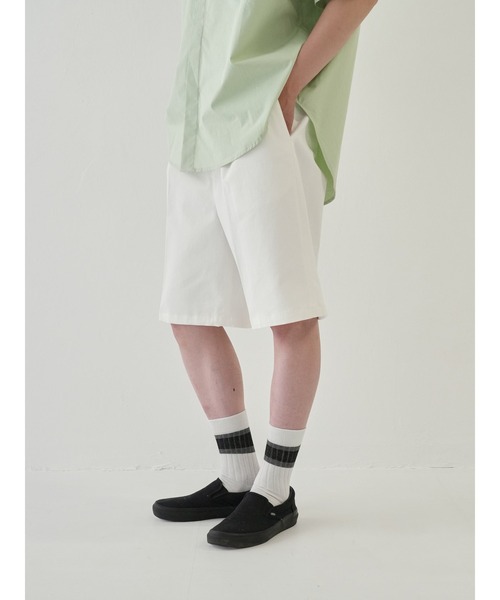 Bargiee（バージー）の「ワンタック ハーフパンツ（チノパンツ・メンズ・ホワイト/ブラック/ライトベージュ・LARGE/MEDIUM）」の7枚目の写真