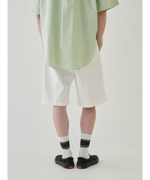 Bargiee（バージー）の「ワンタック ハーフパンツ（チノパンツ・メンズ・ホワイト/ブラック/ライトベージュ・LARGE/MEDIUM）」の9枚目の写真