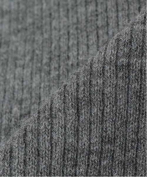 LOVETOXIC（ラブトキシック）の「【LTXC】インナーつきニットZIPビスチェ（ベスト・キッズ・ブラック/トップグレー・S/M/L）」の11枚目の写真