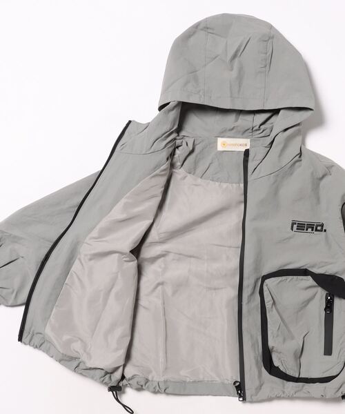 aimoha(アイモハ)の「【aimoha-KIDS-】ビッグポケットブルゾン(ブルゾン・キッズ・グレー/ブラック・90/100/110/120/130)」の4枚目の写真