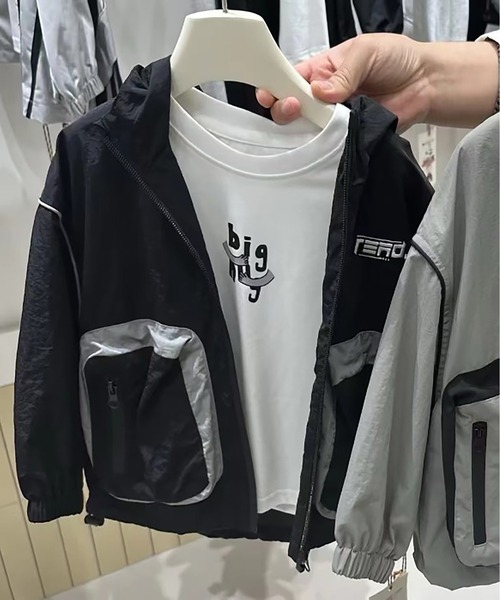 aimoha(アイモハ)の「【aimoha-KIDS-】ビッグポケットブルゾン(ブルゾン・キッズ・グレー/ブラック・90/100/110/120/130)」の5枚目の写真