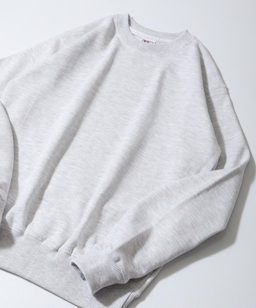 CROSS & STITCH(クロスステッチ)の「CROSS & STITCH 10オンス レギュラーウェイト スウェット(スウェット・メンズ・ブルー/イエローゴールド/ホワイト/サックスブルー/ブラック/オリーブ/レッド/グリーン/アッシュ/ヘザーグレー/ブルー系その他/ネイビー・XL/L/S/M/XXXL/XXL)」の4枚目の写真