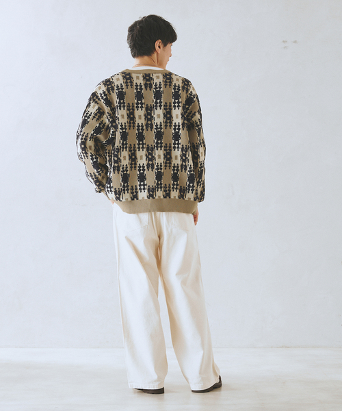 JOURNAL STANDARD relume(ジャーナルスタンダード レリューム)の「CALIFORNIA エアリーモール ジャガードカーディガン(カーディガン/ボレロ・メンズ・チャコールグレー/ブラック/ブラウン/ネイビー/ベージュ・MEDIUM/LARGE)」の15枚目の写真