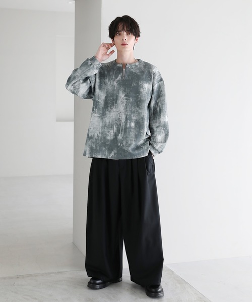 ASTRONOMY（アストロノミー）の「クルーネックハーフジップポンチ総柄カットソー（Tシャツ/カットソー・メンズ・ブラック/ホワイト・S/M/L）」の9枚目の写真