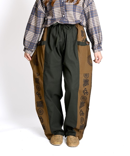 エスニック柄 カーゴパンツ（カーゴパンツ）｜ABBEY MARKET（アビーマーケット）