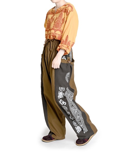 エスニック柄 カーゴパンツ（カーゴパンツ）｜ABBEY MARKET（アビーマーケット）