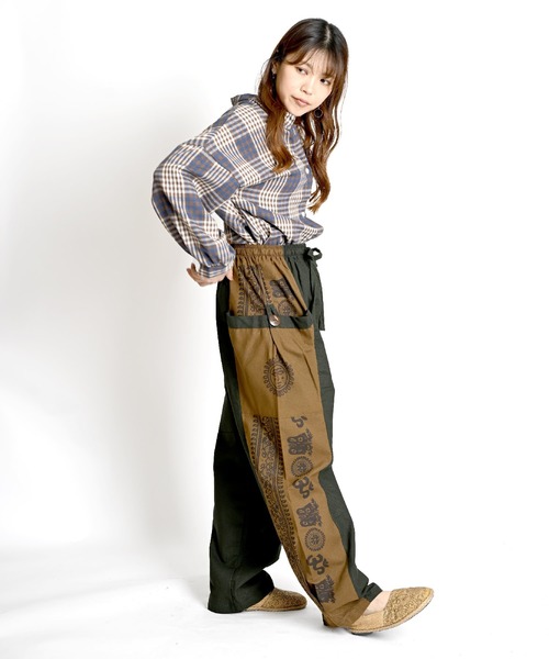 エスニック柄 カーゴパンツ（カーゴパンツ）｜ABBEY MARKET（アビーマーケット）