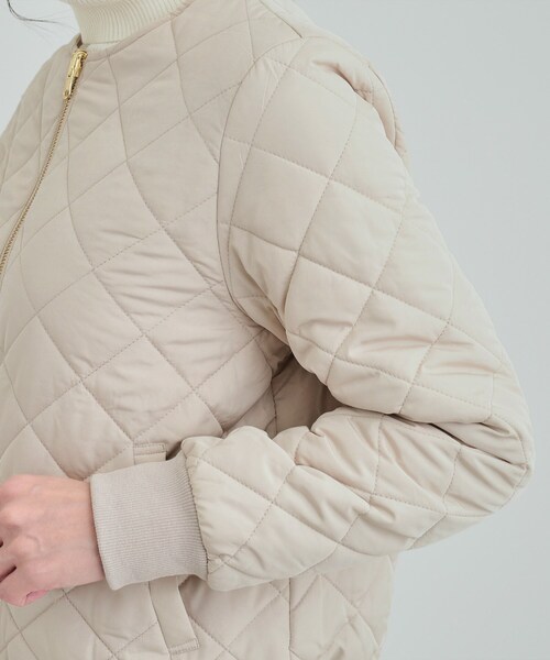 DRESKIP（ドレスキップ）の「◆【高レビュー/リバーシブル】大人のための キルトノーカラーブルゾン（ブルゾン・レディース・ライトベージュ/ブラック/ブラウン系その他・03/02/04）」の19枚目の写真