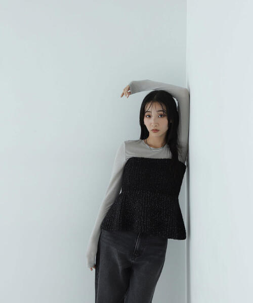 NATURAL BEAUTY BASIC(ナチュラルビューティーベーシック)の「◇ペプラムニットビスチェ(ベスト・レディース・ブラック/オフホワイト・FREE)」の13枚目の写真