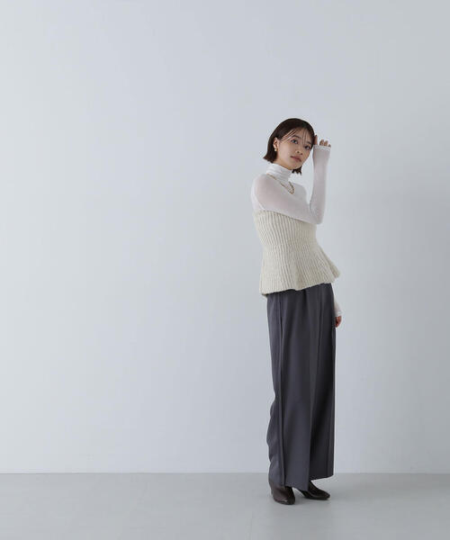 NATURAL BEAUTY BASIC(ナチュラルビューティーベーシック)の「◇ペプラムニットビスチェ(ベスト・レディース・ブラック/オフホワイト・FREE)」の5枚目の写真