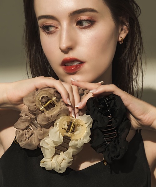 hood モリハルナ　バレッタ　ヘアピン　クリップ　透明 ヘアクリップ バレッタ アクリルバンスクリップ[品番