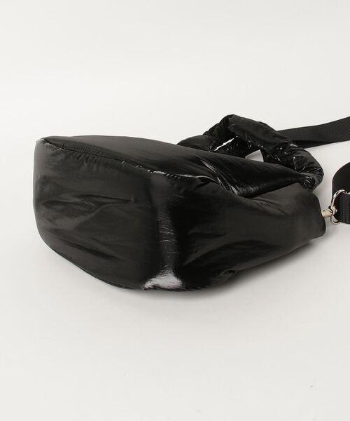 poiregnee（ポワニェ）の「［select］パフミニバッグ（ハンドバッグ・レディース・ブラック/シルバー・FREE）」の8枚目の写真