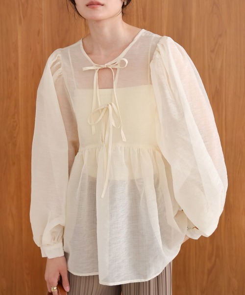 Bab（バブ）の「前後2WAY袖ボリュームリボンブラウス（シャツ/ブラウス・レディース・ライトブルー/アイボリー/ブラック・M）」の6枚目の写真