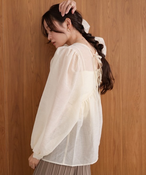 Bab（バブ）の「前後2WAY袖ボリュームリボンブラウス（シャツ/ブラウス・レディース・ライトブルー/アイボリー/ブラック・M）」の17枚目の写真