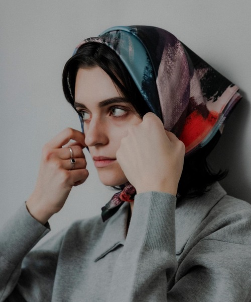 URBAN RESEARCH（アーバンリサーチ）の「『イージーケア』new basic　カラーブロックペイントスカーフ（バンダナ/スカーフ・レディース・ピンク系その他/オレンジ系その他・FREE）」の9枚目の写真