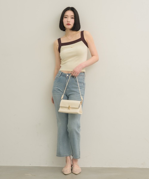 NEUNA(ヌナ)の「スクエアミニバッグ(ハンドバッグ・レディース・ブラック/ブラウン/アイボリー・FREE)」の7枚目の写真