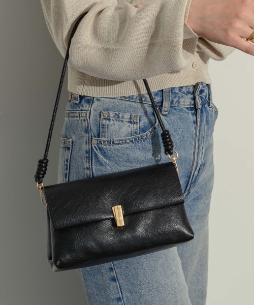 NEUNA(ヌナ)の「スクエアミニバッグ(ハンドバッグ・レディース・ブラック/ブラウン/アイボリー・FREE)」の15枚目の写真