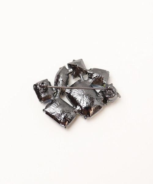 KU-CROISSANT（クークロワッサン）の「クリスタルブローチ AN5549（ブローチ/コサージュ・レディース・マルチ・ONE SIZE）」の5枚目の写真