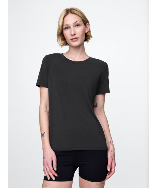 GAP（ギャップ）の「GapFit ブリーズ Tシャツ（Tシャツ/カットソー・レディース・グレー/ブルー/ブラック/ホワイト/ネイビー・S/M/XS/XXS/L）」の2枚目の写真