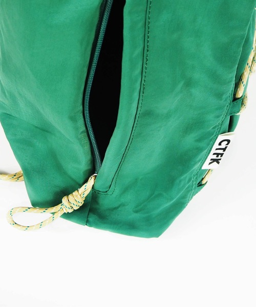 CONTROL FREAK / CTFK（コントロールフリーク）の「CONTROL FREAK / CTFK（コントロールフリーク）撥水編み上げナップサック（バックパック/リュック・レディース・ブラック/ブルー/シルバー/オレンジ/ホワイト/グリーン/レオパード/ドット/チェック/ブラック系その他/オリーブ/マルチ・FREE）」の17枚目の写真