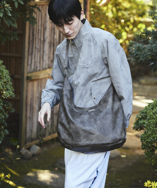 アンブロUMBRO ワンショルダーバッグ 100周年記念　y2k UMBRO ワンショルダーバッグ 100周年記念モデル UMBRO/アンブロ 別注