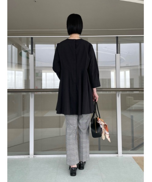 後ろゴムセンタープレステーパードパンツ【手洗い可能】（その他