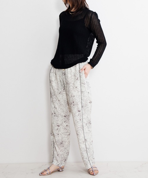 HIMIKO(ヒミコ)の「【Made in Japan】【HIMIKO】ポインテッドトゥTストラップサンダル/651213(サンダル・レディース・パープル/ダークブラウン/ブラック・23.5cm/24.5cm/25.0cm/21.5cm/22.0cm/22.5cm/23.0cm/24.0cm/25.5cm)」の12枚目の写真