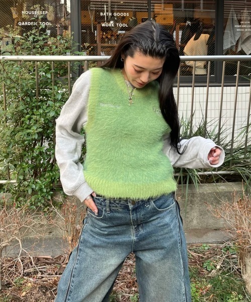 HTH（エイチティーエイチ）の「shaggy vest（ベスト・レディース・アクア/ダークパープル/アーミー・フリー）」の2枚目の写真