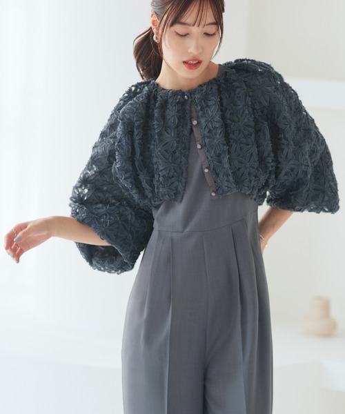 RUIRUE BOUTIQUE(ルイルエブティック)の「オケージョンドレス 結婚式 ストレッチ 洗える | 華やぎ セットアップ ドレス 立体 レース ボレロ / オールインワン | 二次会 披露宴 パーティー 美脚 パーティードレス(パンツドレス・レディース・チャコール/オフホワイト/ブラック・LL/S/M/L)」の18枚目の写真