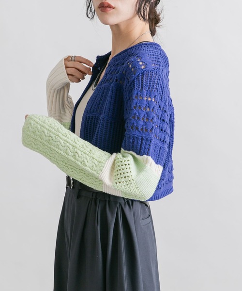 KBF(ケイビーエフ)の「パッチワークショートカーディガン(カーディガン/ボレロ・レディース・ホワイト系その他/ブルー系その他/ピンク系その他・ONE)」の5枚目の写真