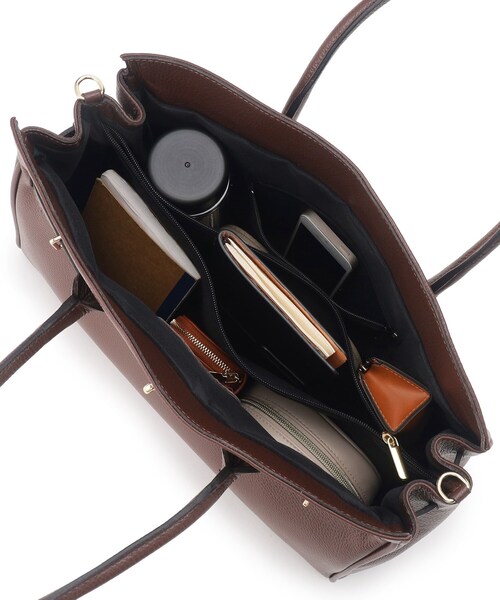 DRESSTERIOR（ドレステリア）の「AULENTTI（オウレンティ）【別注カラー】金具付きレザートート（トートバッグ・レディース・キャメル/ブラウン系その他・00）」の9枚目の写真