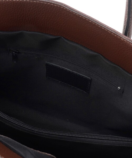 DRESSTERIOR（ドレステリア）の「AULENTTI（オウレンティ）【別注カラー】金具付きレザートート（トートバッグ・レディース・キャメル/ブラウン系その他・00）」の10枚目の写真