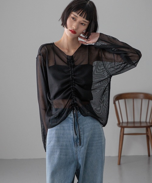 LOWRYS FARM(ローリーズファーム)の「シャーリングシアーラッセルプルオーバー 291346(Tシャツ/カットソー・レディース・アイボリー/ブルー/ブラック/その他・FREE)」の3枚目の写真
