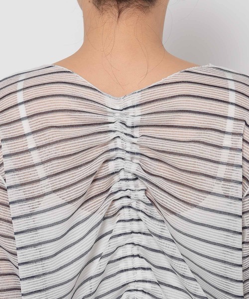 LOWRYS FARM(ローリーズファーム)の「シャーリングシアーラッセルプルオーバー 291346(Tシャツ/カットソー・レディース・アイボリー/ブルー/ブラック/その他・FREE)」の13枚目の写真