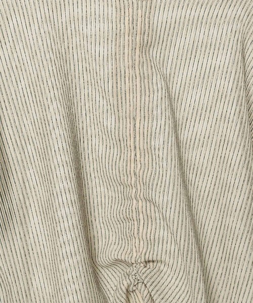 LOWRYS FARM(ローリーズファーム)の「シャーリングシアーラッセルプルオーバー 291346(Tシャツ/カットソー・レディース・アイボリー/ブルー/ブラック/その他・FREE)」の17枚目の写真