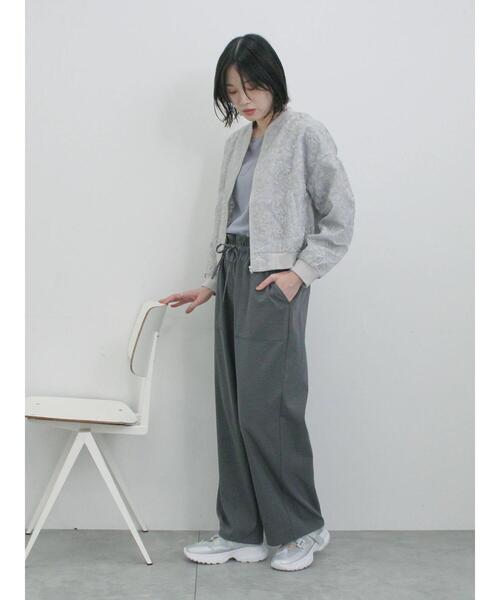 Samansa Mos2 blue(サマンサモスモスブルー)の「ストレートイージーパンツ(その他パンツ・レディース・チャコールグレー/オフホワイト/ピンク・F)」の18枚目の写真