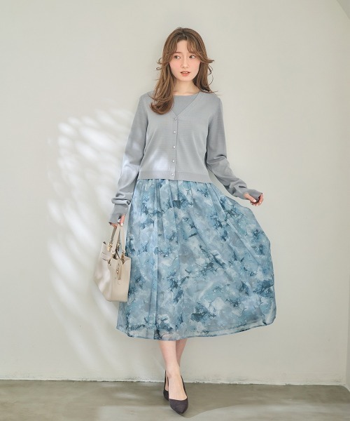 12Twelve Agenda（トゥエルブ　アジェンダ）の「【UVカット】Vネッククロップド長袖ニットカーディガン（カーディガン/ボレロ・レディース・オフホワイト/ブラック/グレー・M）」の9枚目の写真