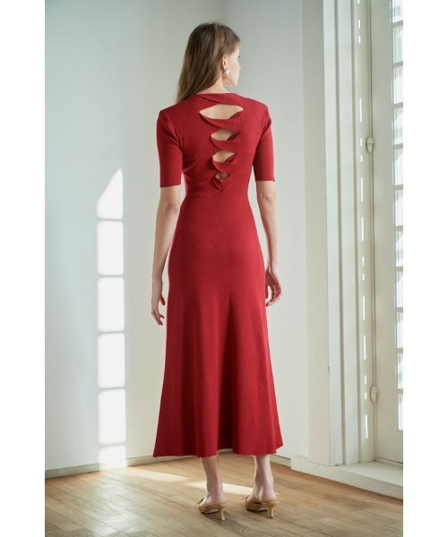 Estella.K(エステラケー)の「Elena Dress ツイストバックカットアウトニットドレス(ワンピース・レディース・レッド/ブラック/ブルー・FREE)」の16枚目の写真