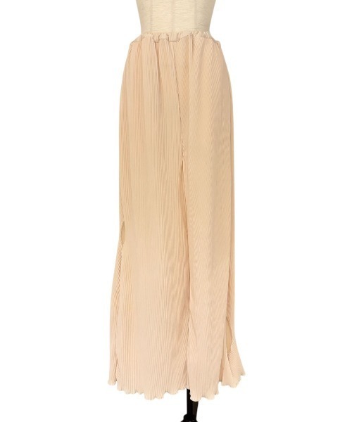 MAISON ELLIE(メゾンエリー)の「cut off pleats wide pants(その他パンツ・レディース・ライトグリーン/コーラル/ブラック・FREE)」の3枚目の写真