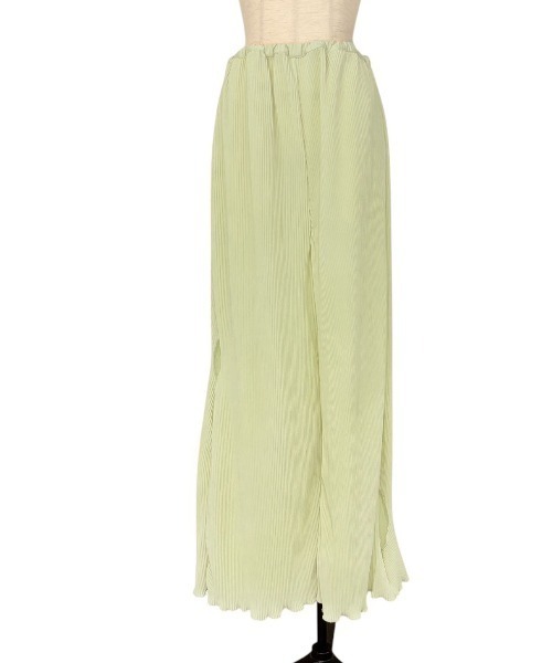 MAISON ELLIE(メゾンエリー)の「cut off pleats wide pants(その他パンツ・レディース・ライトグリーン/コーラル/ブラック・FREE)」の2枚目の写真