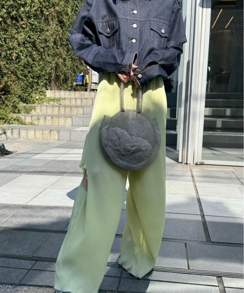MAISON ELLIE(メゾンエリー)の「cut off pleats wide pants(その他パンツ・レディース・ライトグリーン/コーラル/ブラック・FREE)」の8枚目の写真