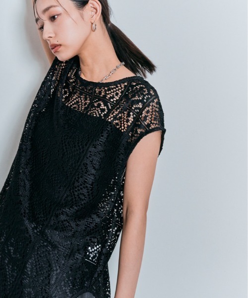 W:Huku(フーク)の「スクエアレース ノースリーブ トップス / ノースリーブ フレンチスリーブ 袖なし(シャツ/ブラウス・レディース・オフホワイト/ブラック・FREE)」の9枚目の写真
