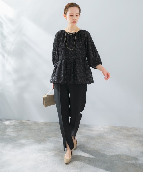 URBAN RESEARCH ROSSO WOMEN(アーバンリサーチ ロッソ)の「スリットデザインテーパードパンツ(その他パンツ・レディース・ブラック・36/38)」の17枚目の写真