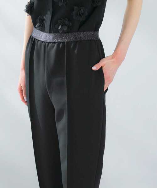 URBAN RESEARCH ROSSO WOMEN(アーバンリサーチ ロッソ)の「スリットデザインテーパードパンツ(その他パンツ・レディース・ブラック・36/38)」の10枚目の写真